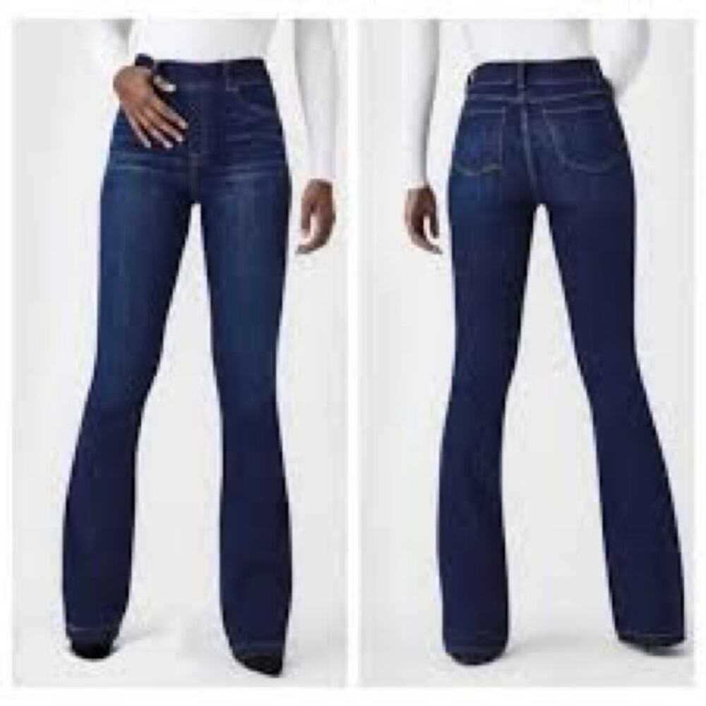 Spanx EveryWear Flare Jeans Medium Petite Dark Wash High Rise Pull On NWT - Picture 3 of 13